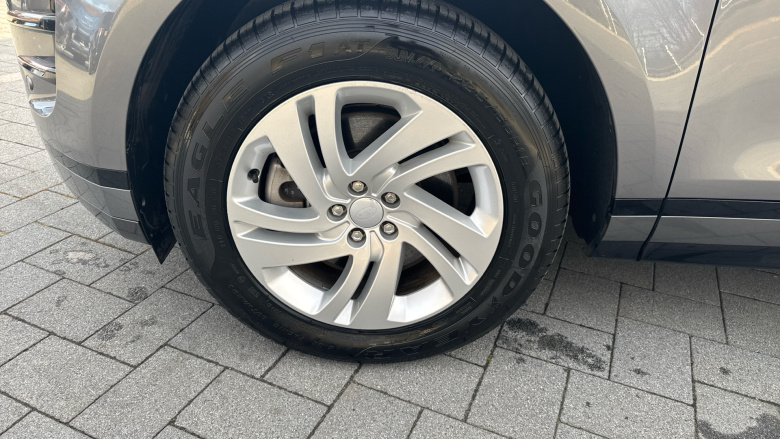 Land Rover Range Rover Evoque 1.5 P300e R-Dynamic S 5dr Auto Hatchback